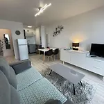 Renove 2 Pieces, 4 Couchages, Parking, Proche - - Fr-1-224c-121 * Сент-Илер-де-Рье